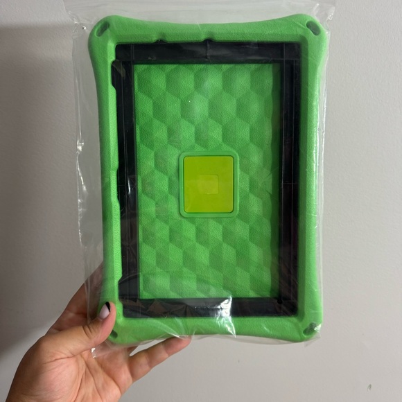 Fire HD 10 Tablet Case (2021 Released) 11th Generation and Fire HD 10 Plus Case - Picture 1 of 10